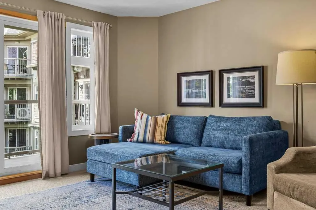 160 Kananaskis Way Canmore AB T1W 3E2