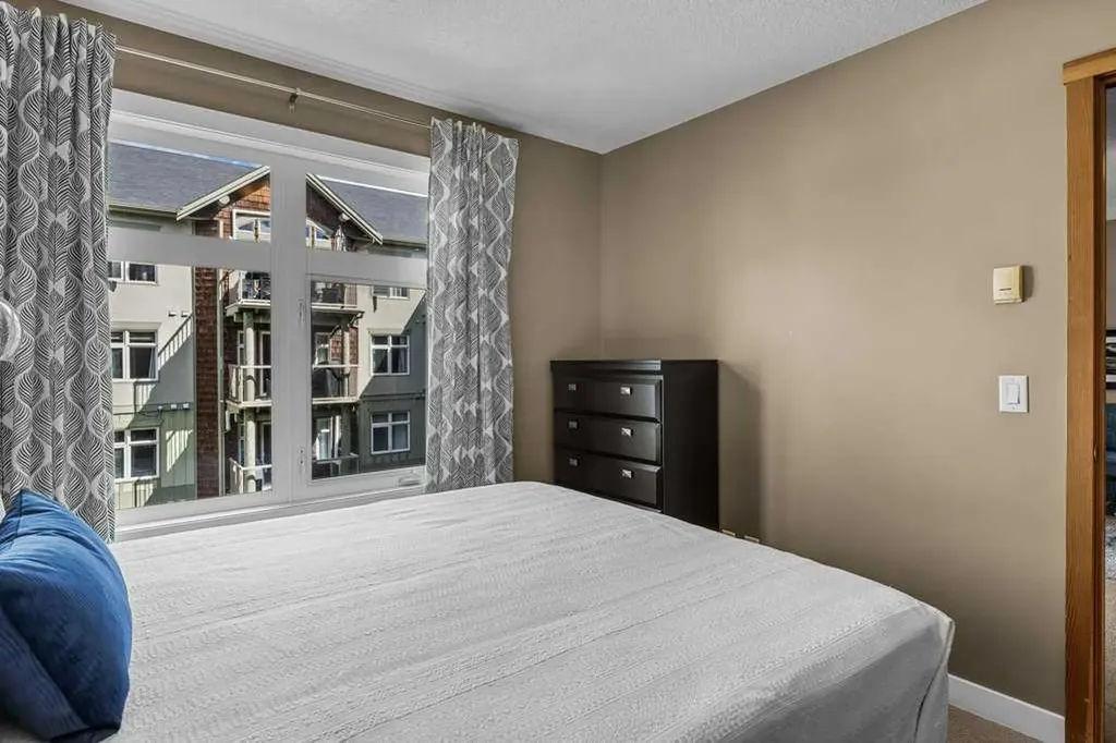 160 Kananaskis Way Canmore AB T1W 3E2