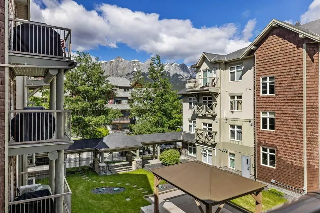 160 Kananaskis Way Canmore AB T1W 3E2