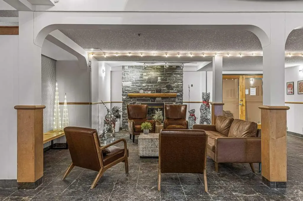 160 Kananaskis Way Canmore AB T1W 3E2