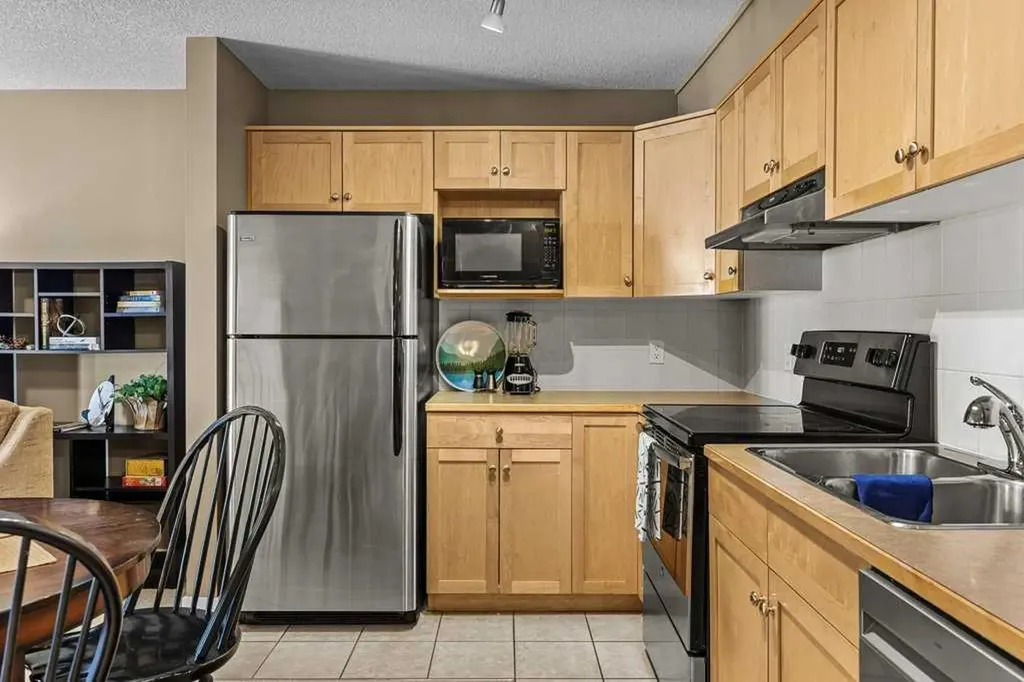160 Kananaskis Way Canmore AB T1W 3E2