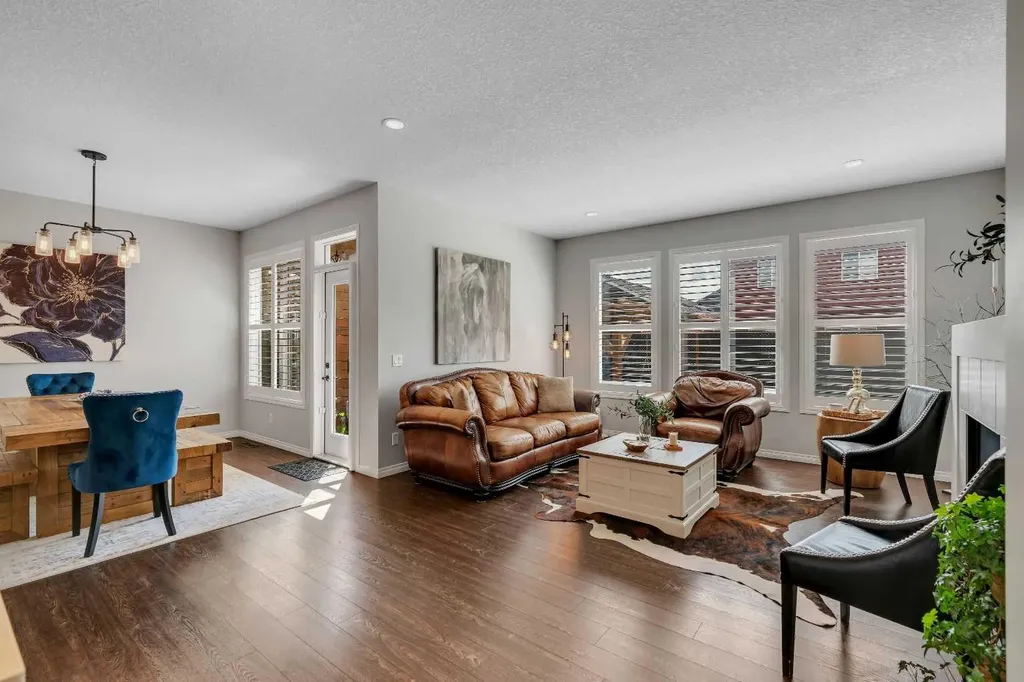 203 Bayview Circle SW Airdrie AB T4B 5A7