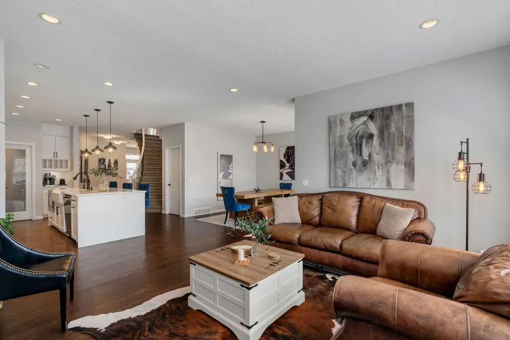 203 Bayview Circle SW Airdrie AB T4B 5A7