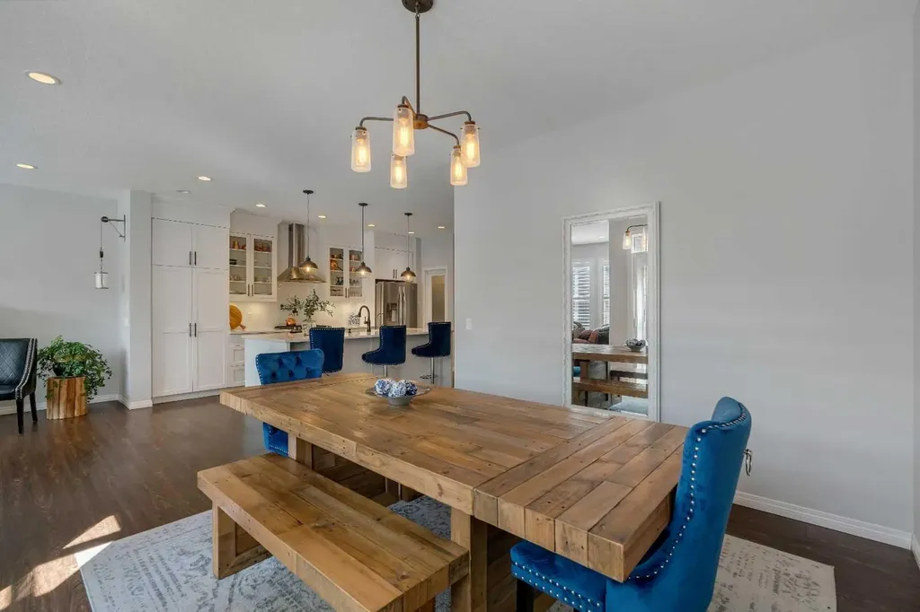 203 Bayview Circle SW Airdrie AB T4B 5A7