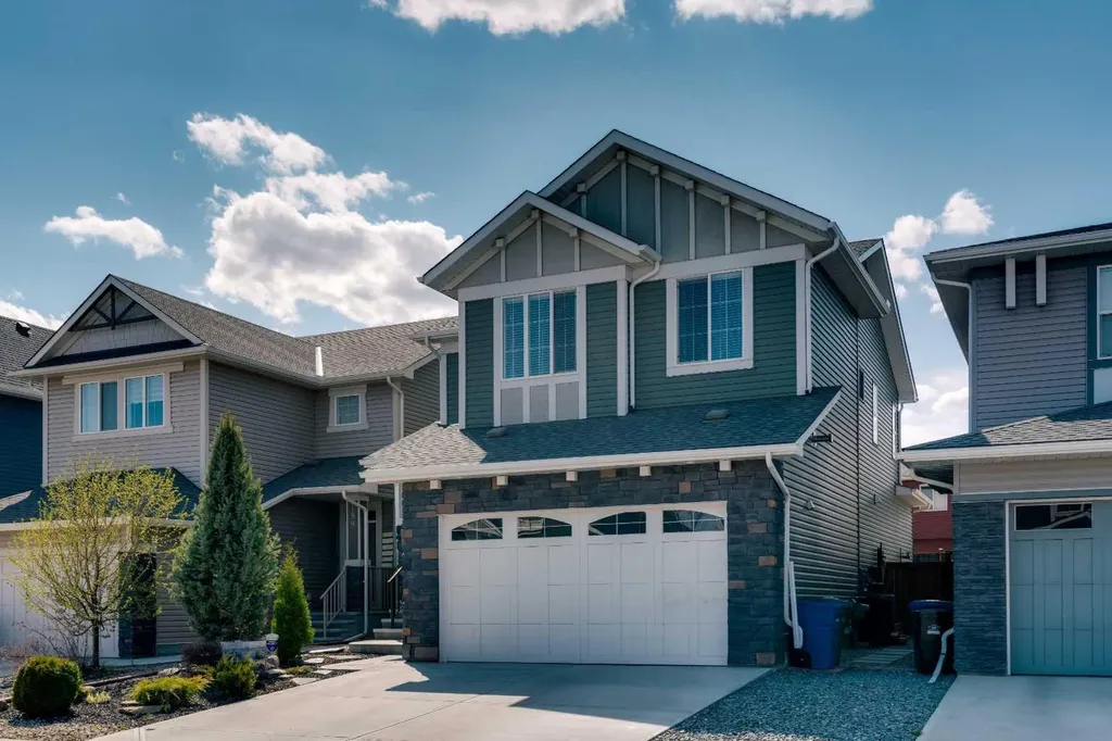 203 Bayview Circle SW Airdrie AB T4B 5A7