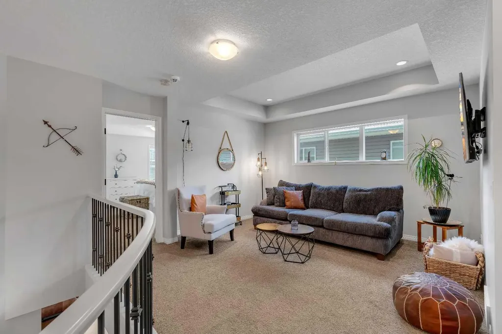 203 Bayview Circle SW Airdrie AB T4B 5A7