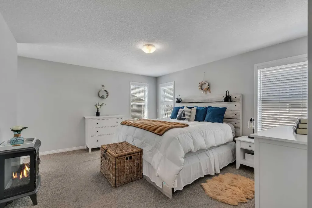 203 Bayview Circle SW Airdrie AB T4B 5A7