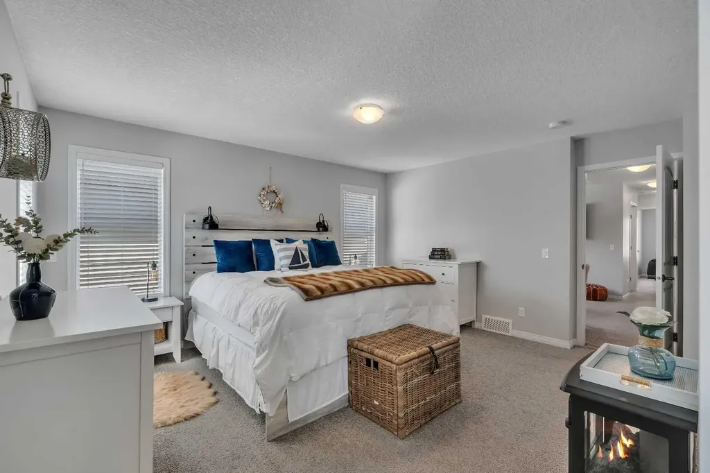 203 Bayview Circle SW Airdrie AB T4B 5A7