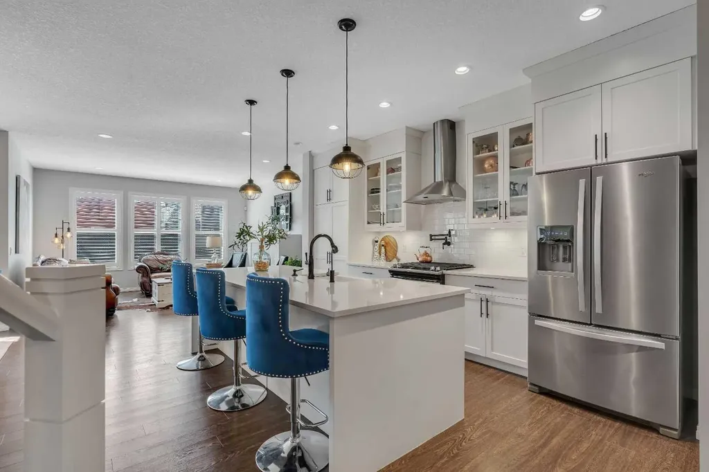 203 Bayview Circle SW Airdrie AB T4B 5A7
