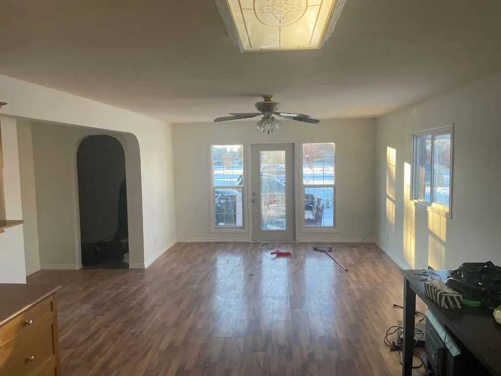 9856 104 Avenue Grande Prairie AB T8V 1E4