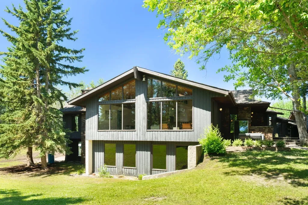 24020 Aspen Drive Rural Rocky View County AB T3R 1A5