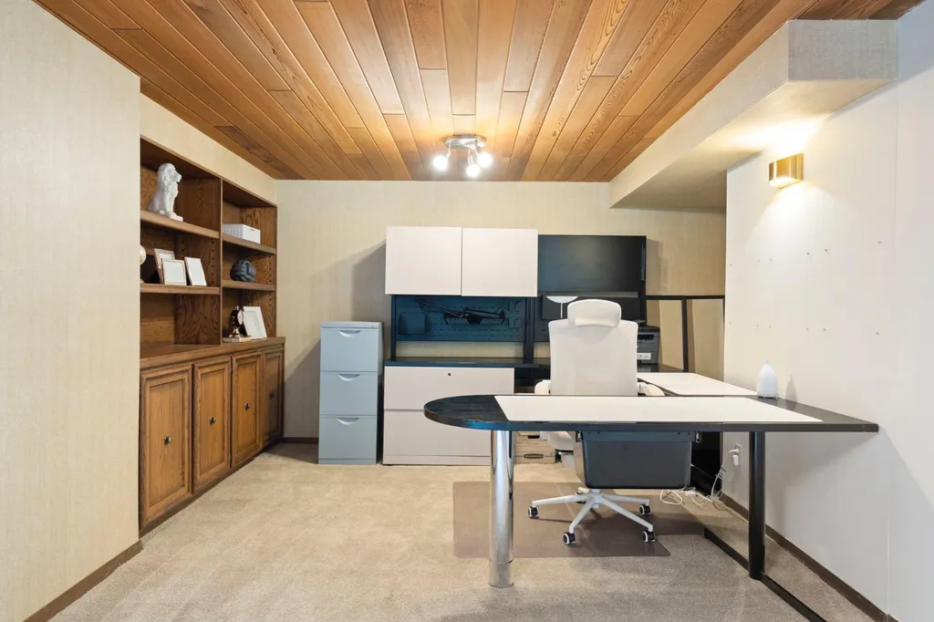 24020 Aspen Drive Rural Rocky View County AB T3R 1A5