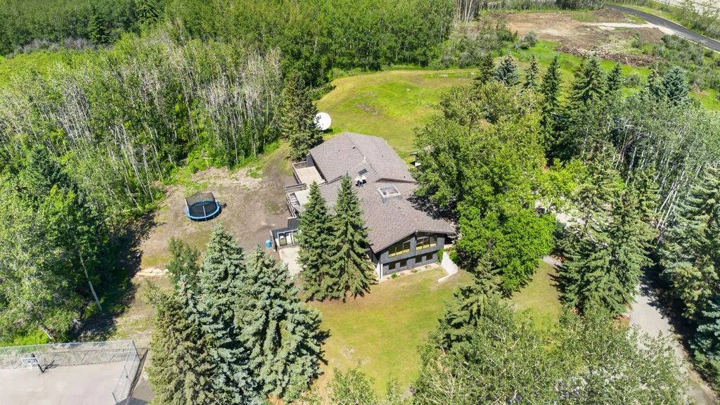 24020 Aspen Drive Rural Rocky View County AB T3R 1A5