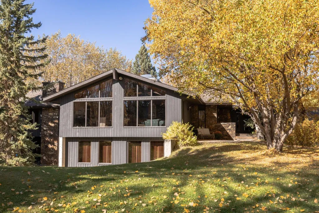 24020 Aspen Drive Rural Rocky View County AB T3R 1A5