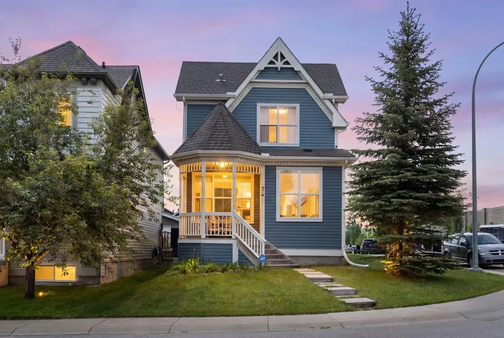 74 Auburn Bay Gardens SE Calgary AB T3M0K5