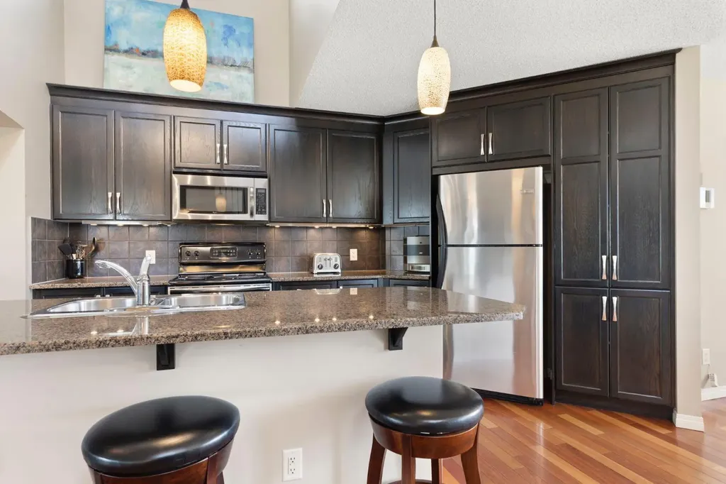 74 Auburn Bay Gardens SE Calgary AB T3M0K5