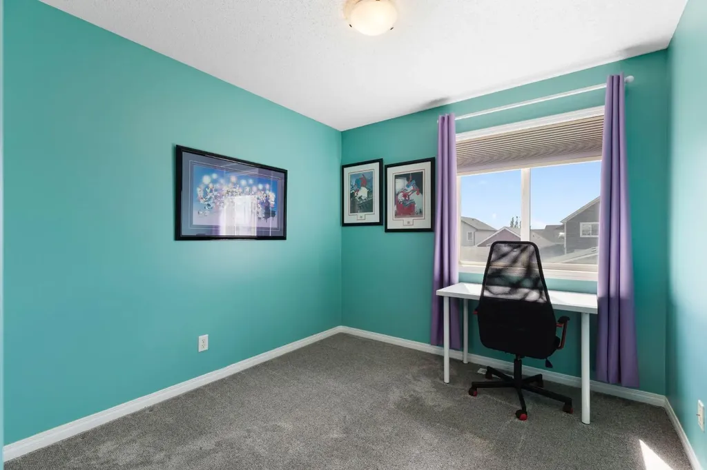 74 Auburn Bay Gardens SE Calgary AB T3M0K5