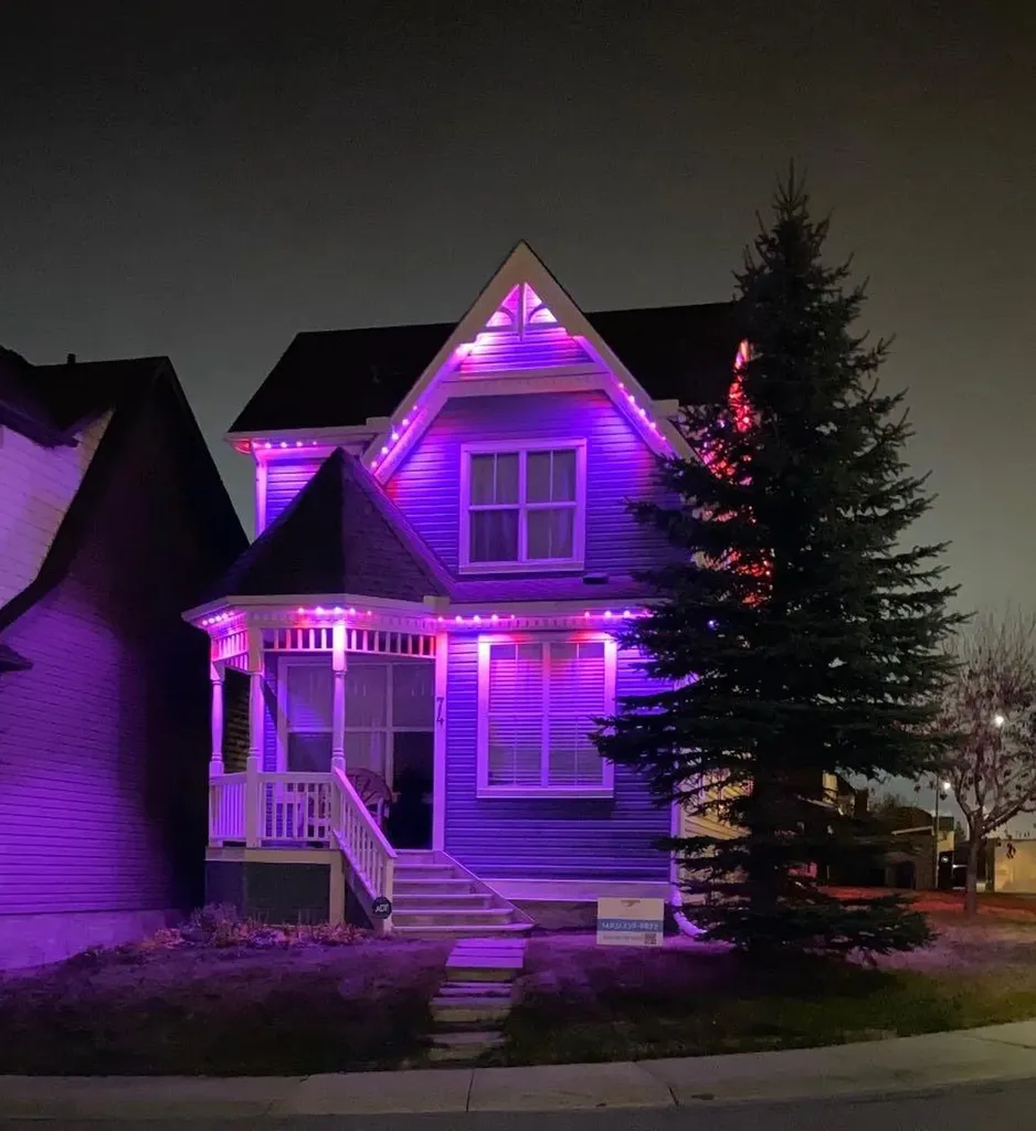 74 Auburn Bay Gardens SE Calgary AB T3M0K5
