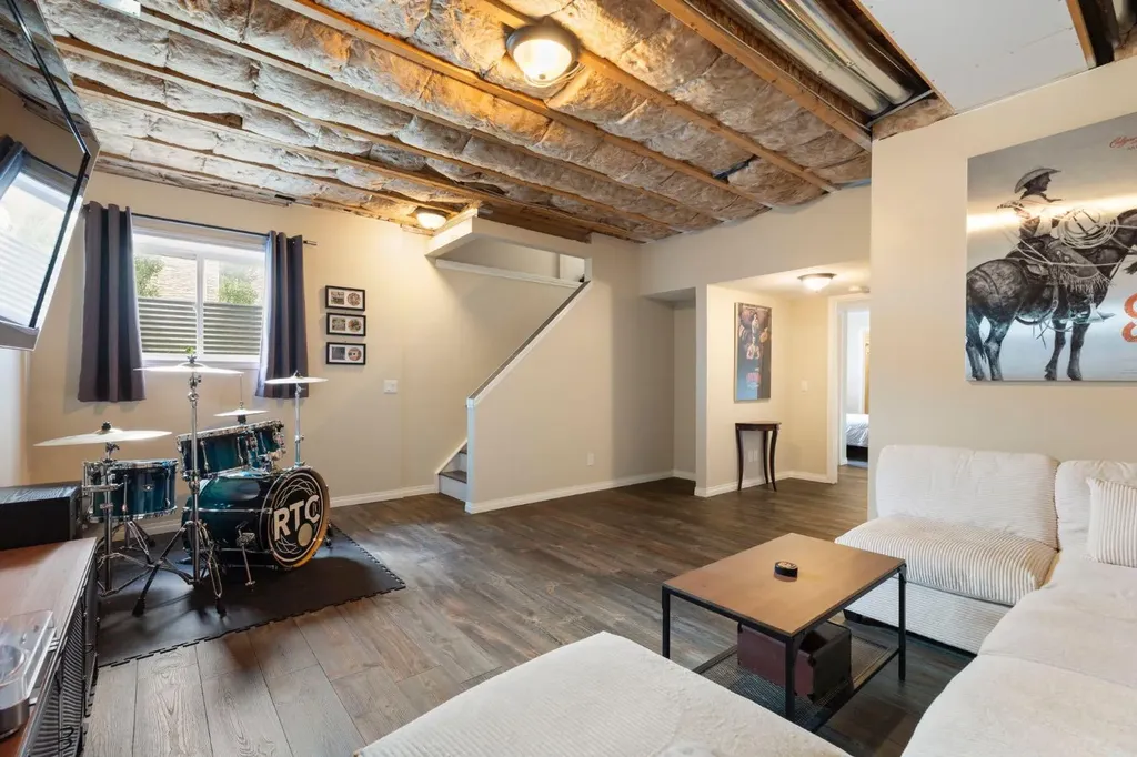 74 Auburn Bay Gardens SE Calgary AB T3M0K5