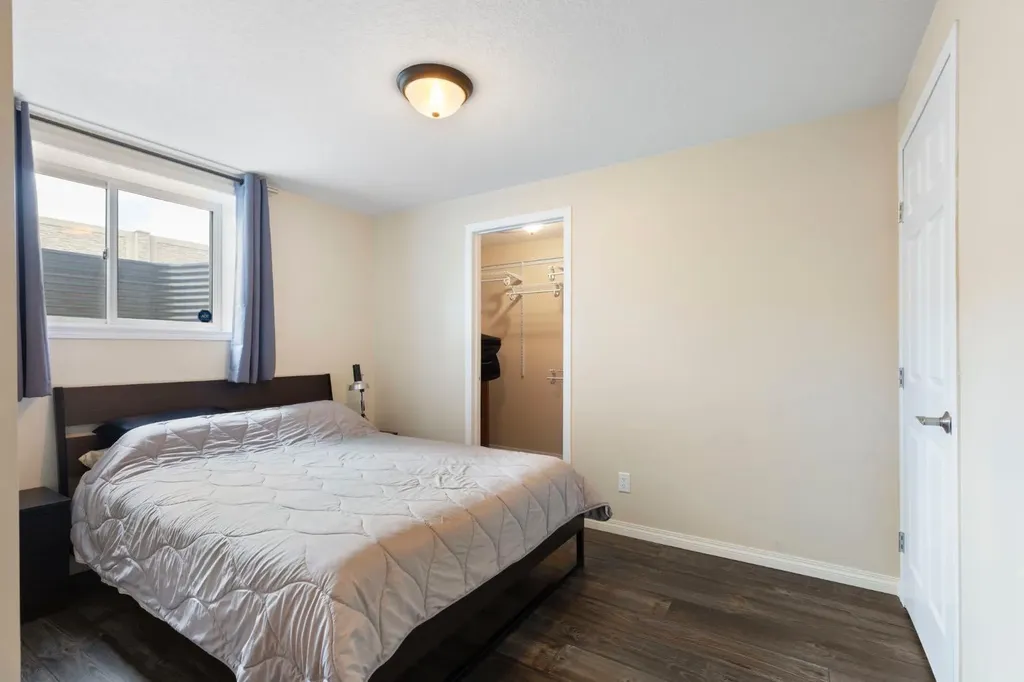 74 Auburn Bay Gardens SE Calgary AB T3M0K5