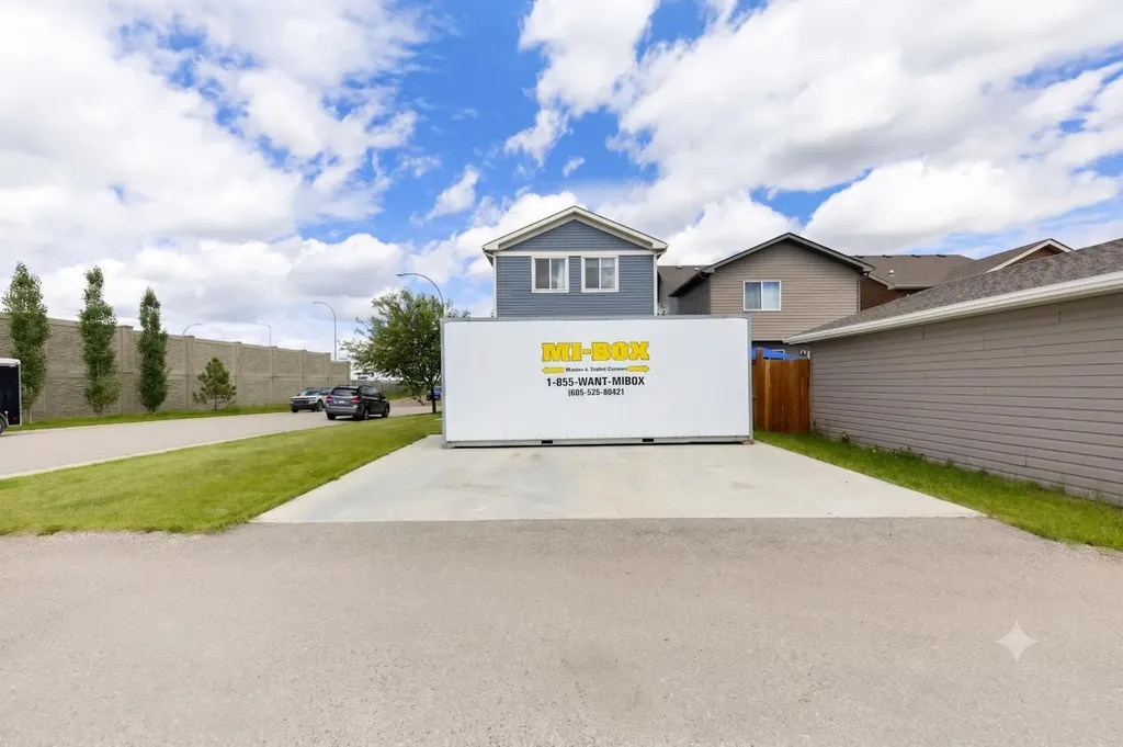 74 Auburn Bay Gardens SE Calgary AB T3M0K5
