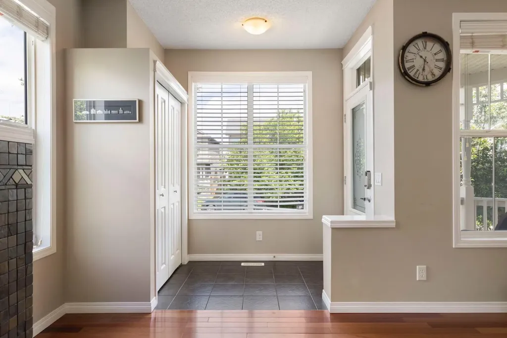 74 Auburn Bay Gardens SE Calgary AB T3M0K5