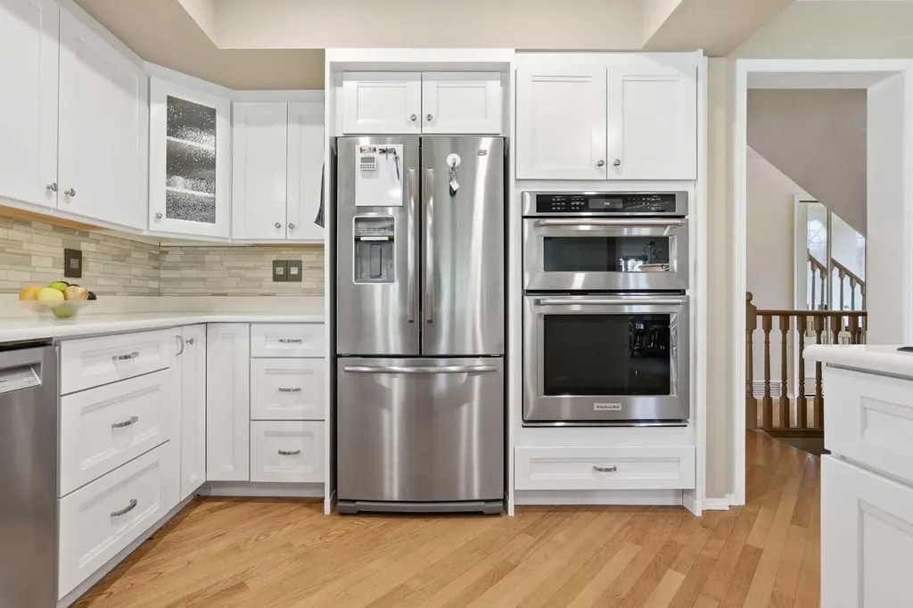 828 Douglas Woods Place SE Calgary AB t2z 2e9