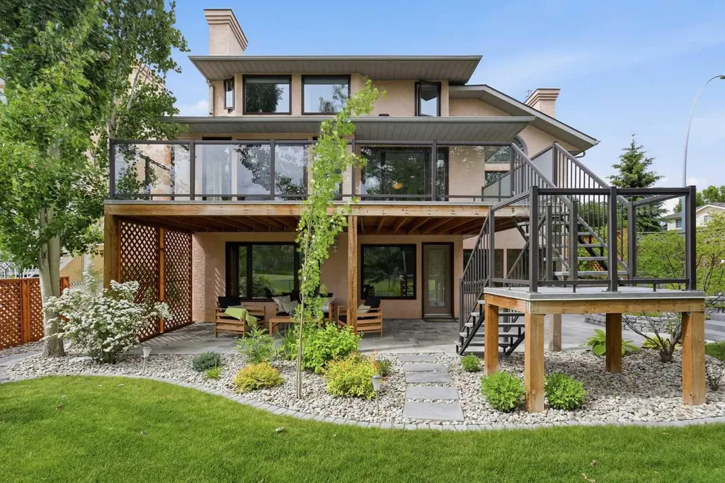 828 Douglas Woods Place SE Calgary AB t2z 2e9