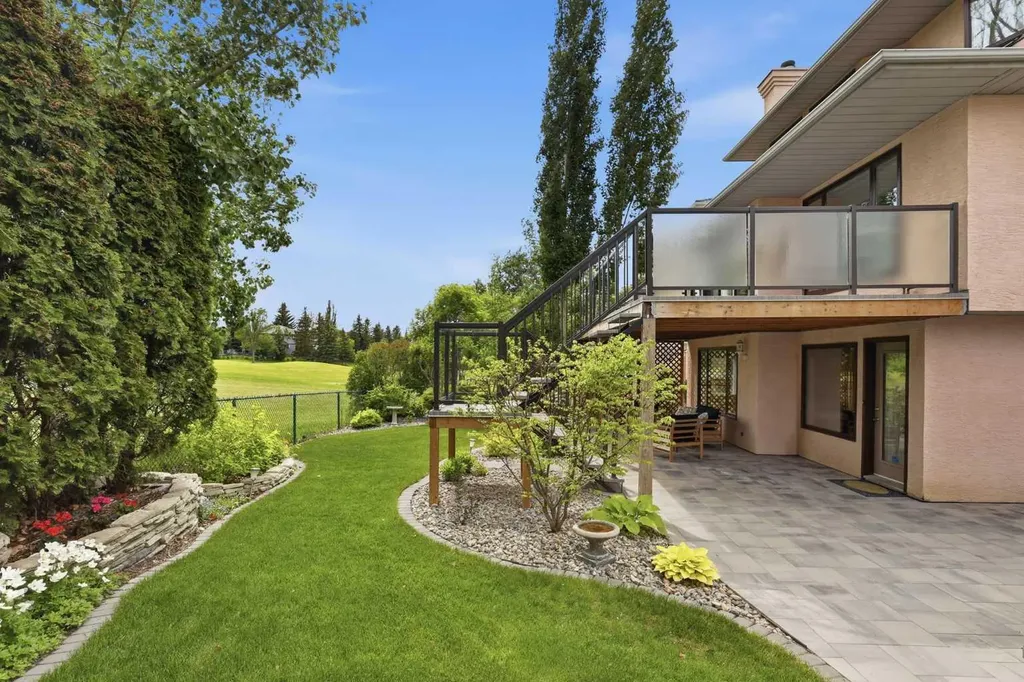 828 Douglas Woods Place SE Calgary AB t2z 2e9