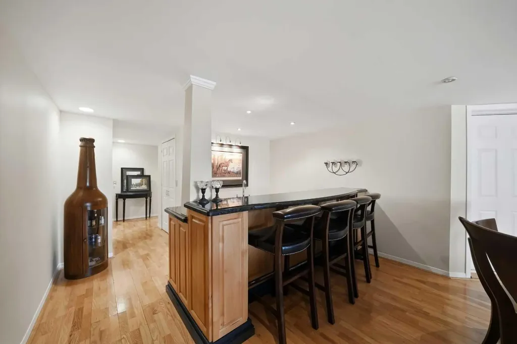 227 Piper Drive Red Deer AB T4P 1L5