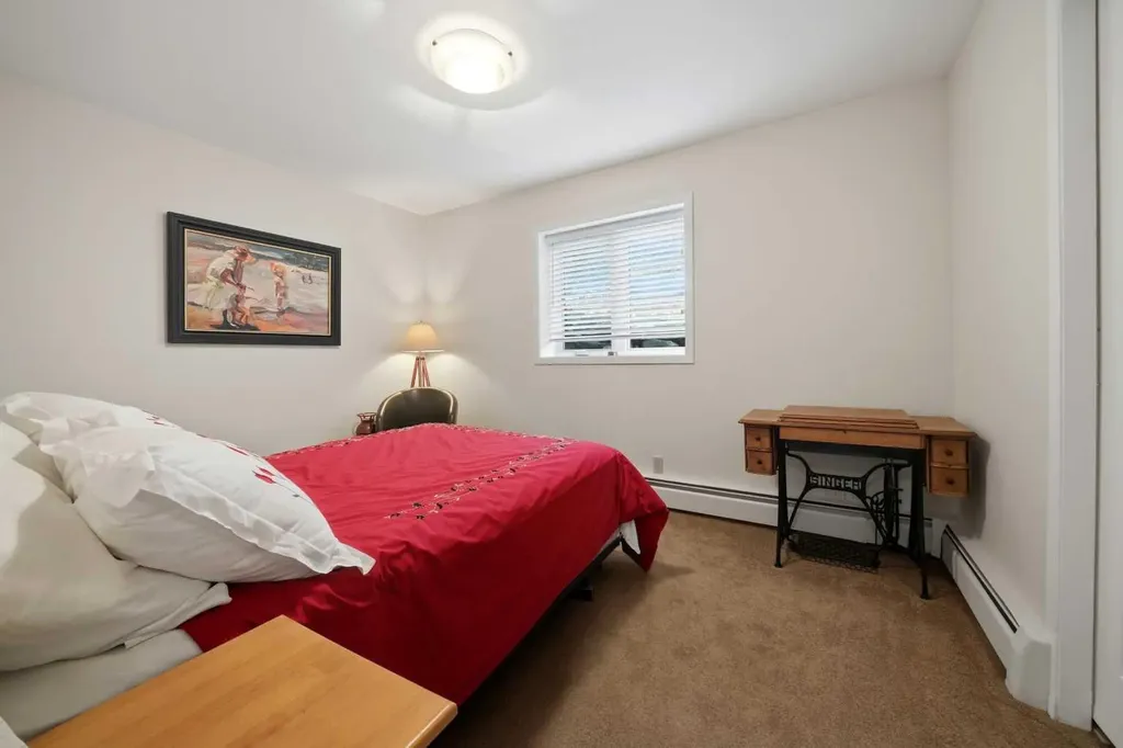 227 Piper Drive Red Deer AB T4P 1L5