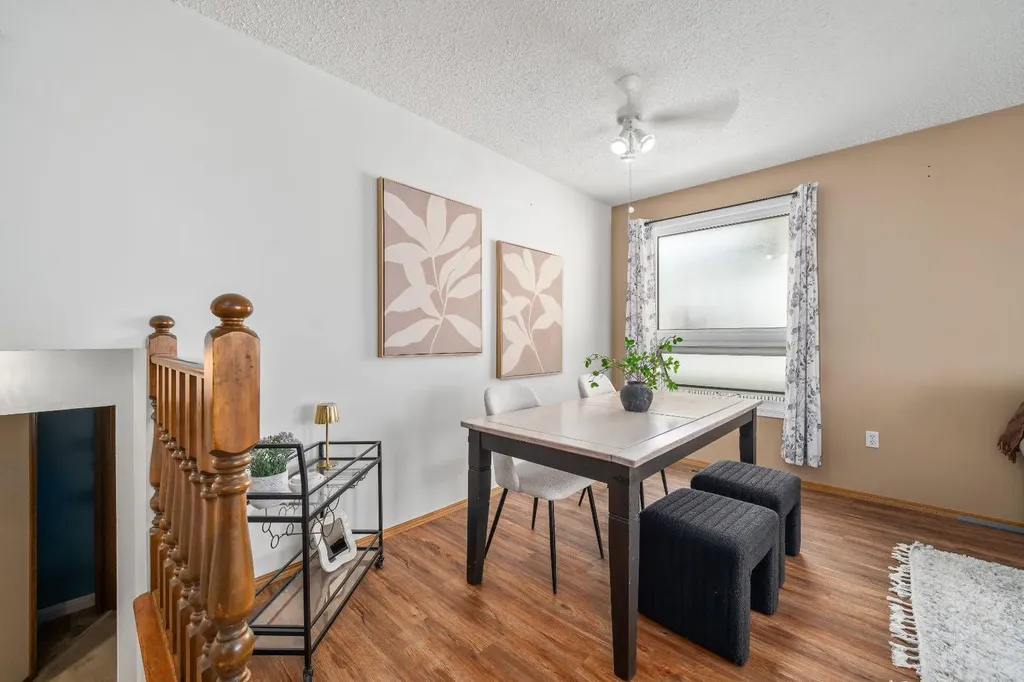 10 Rossmere Place SE Medicine Hat AB T1B2L6