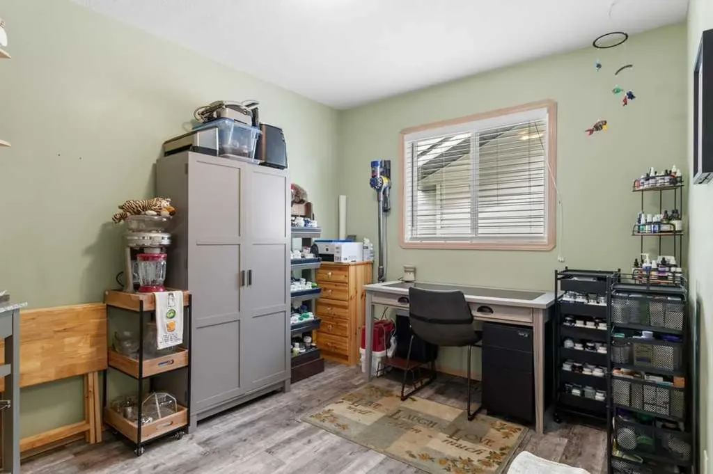 58 Drummond Close Red Deer AB T4R 3E2