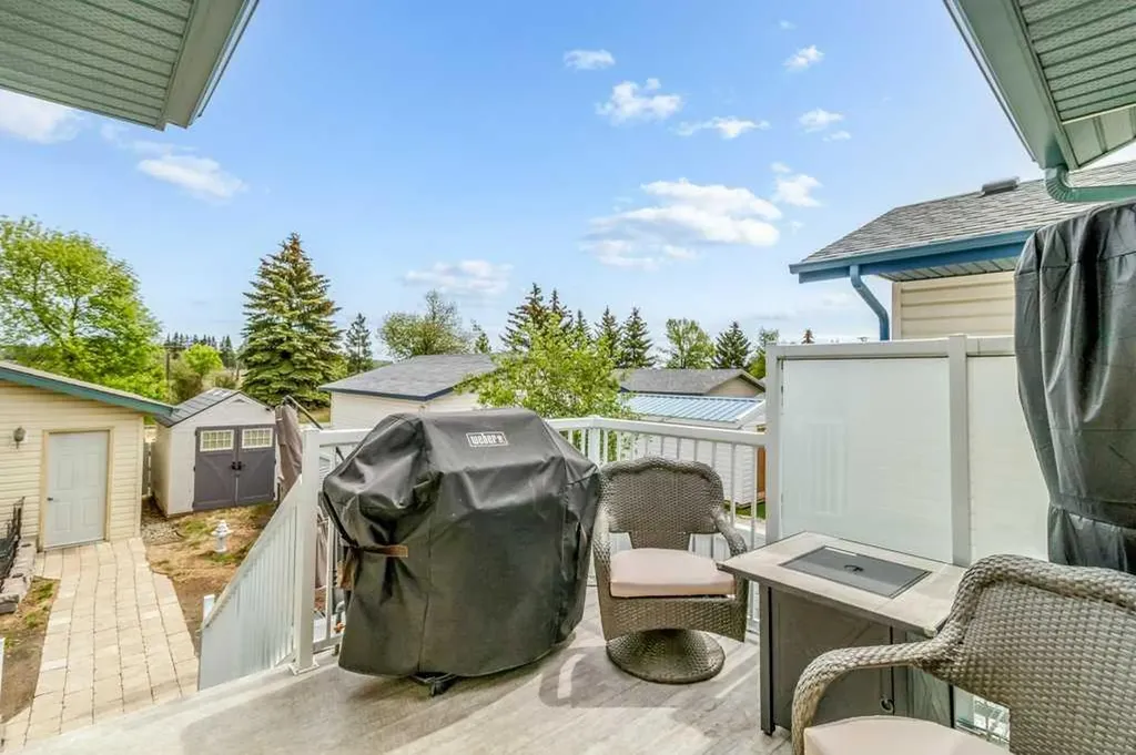 58 Drummond Close Red Deer AB T4R 3E2