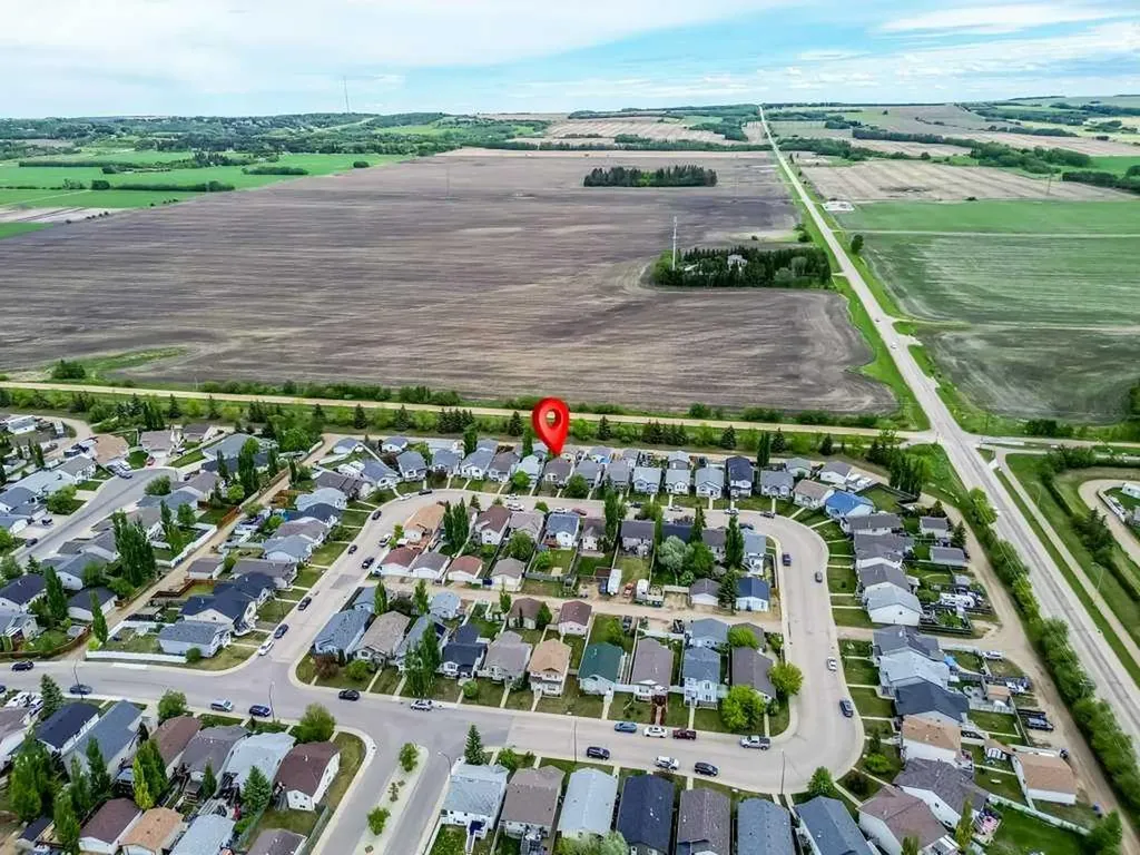 58 Drummond Close Red Deer AB T4R 3E2