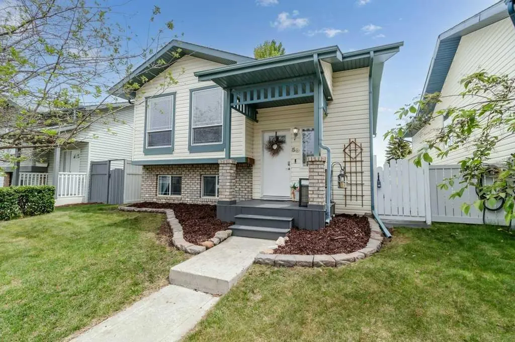 58 Drummond Close Red Deer AB T4R 3E2