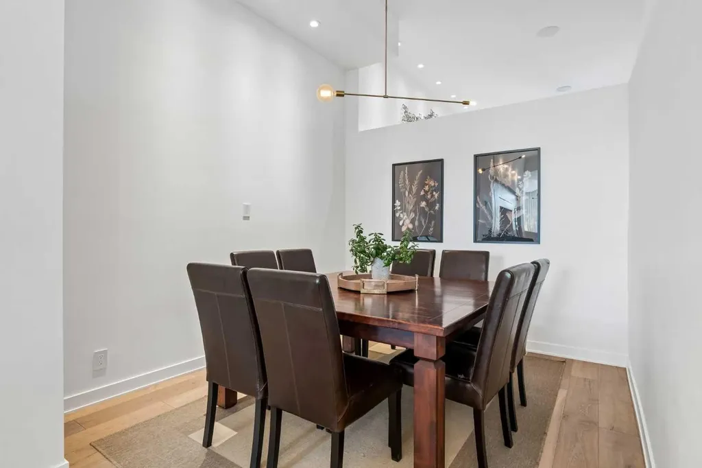 3830 1a Street SW Calgary AB T2S 1R5