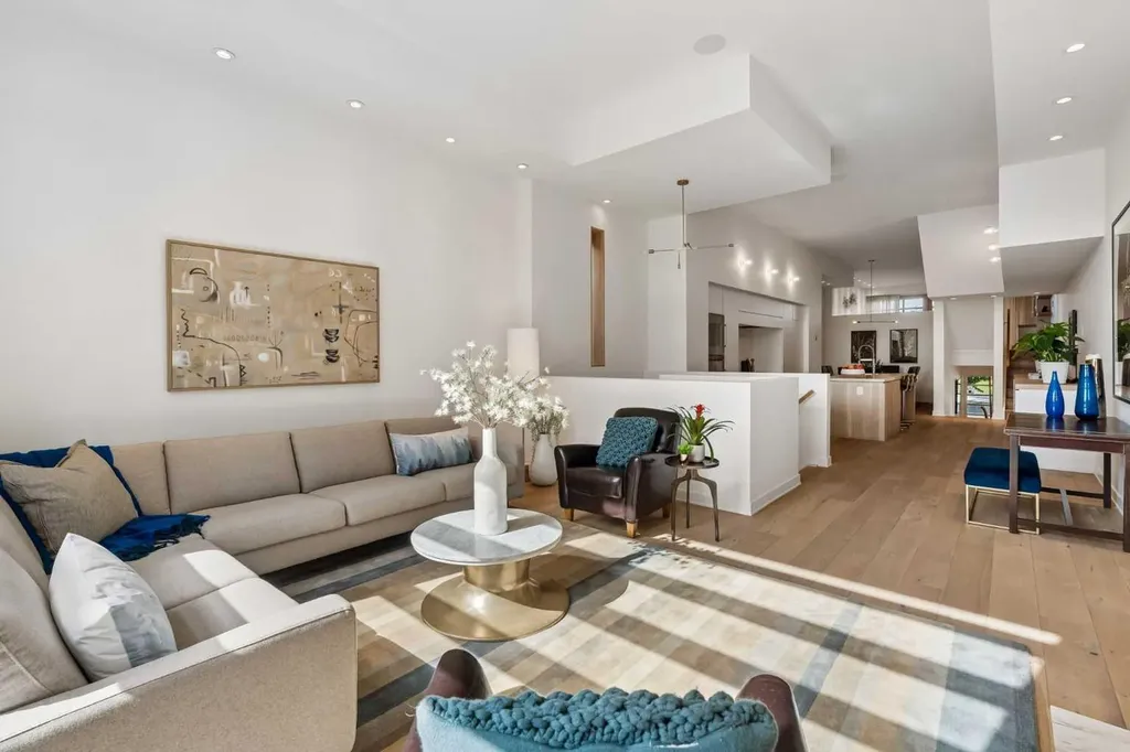 3830 1a Street SW Calgary AB T2S 1R5