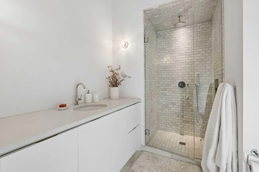 3830 1a Street SW Calgary AB T2S 1R5
