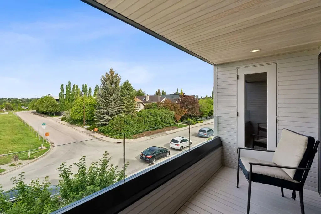3830 1a Street SW Calgary AB T2S 1R5