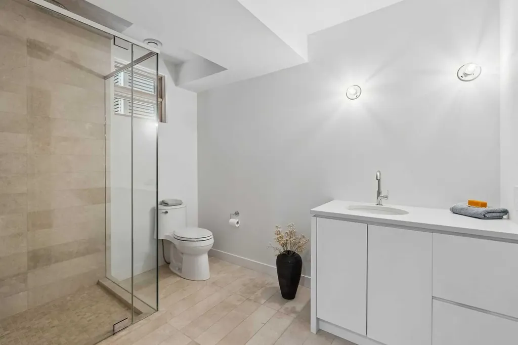 3830 1a Street SW Calgary AB T2S 1R5