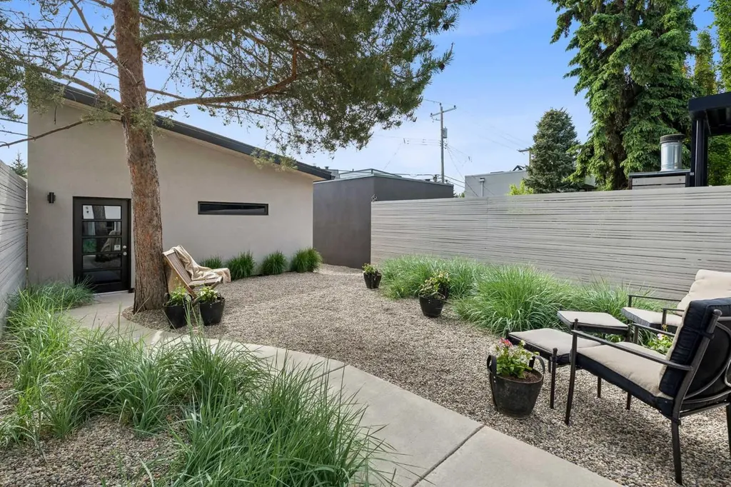 3830 1a Street SW Calgary AB T2S 1R5
