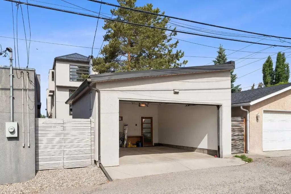 3830 1a Street SW Calgary AB T2S 1R5