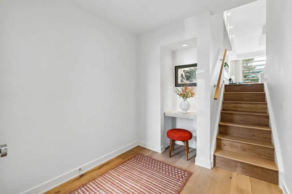 3830 1a Street SW Calgary AB T2S 1R5