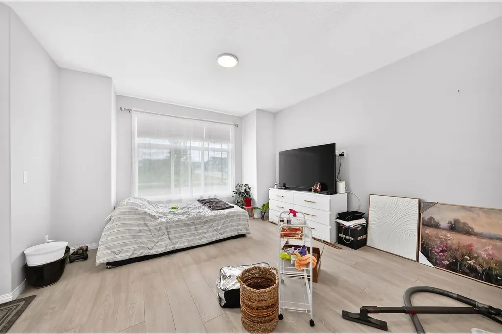 256 Belmont Boulevard SW Calgary AB T2X4W6