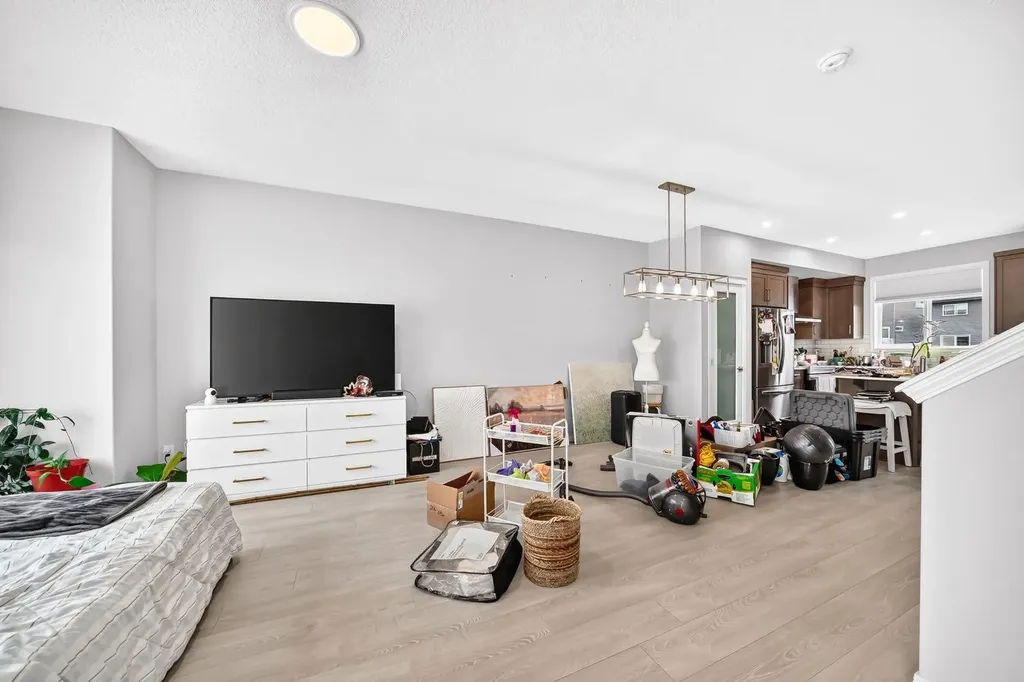 256 Belmont Boulevard SW Calgary AB T2X4W6
