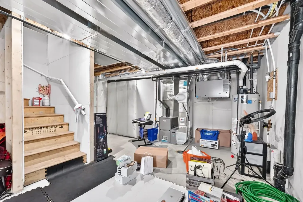 256 Belmont Boulevard SW Calgary AB T2X4W6