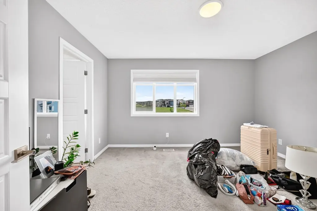 256 Belmont Boulevard SW Calgary AB T2X4W6