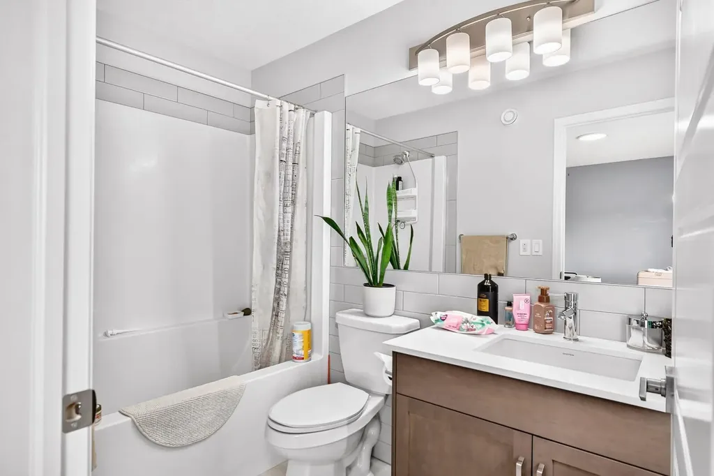 256 Belmont Boulevard SW Calgary AB T2X4W6