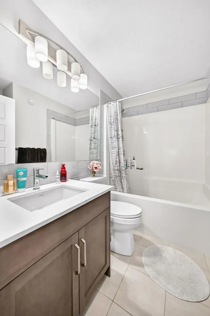 256 Belmont Boulevard SW Calgary AB T2X4W6